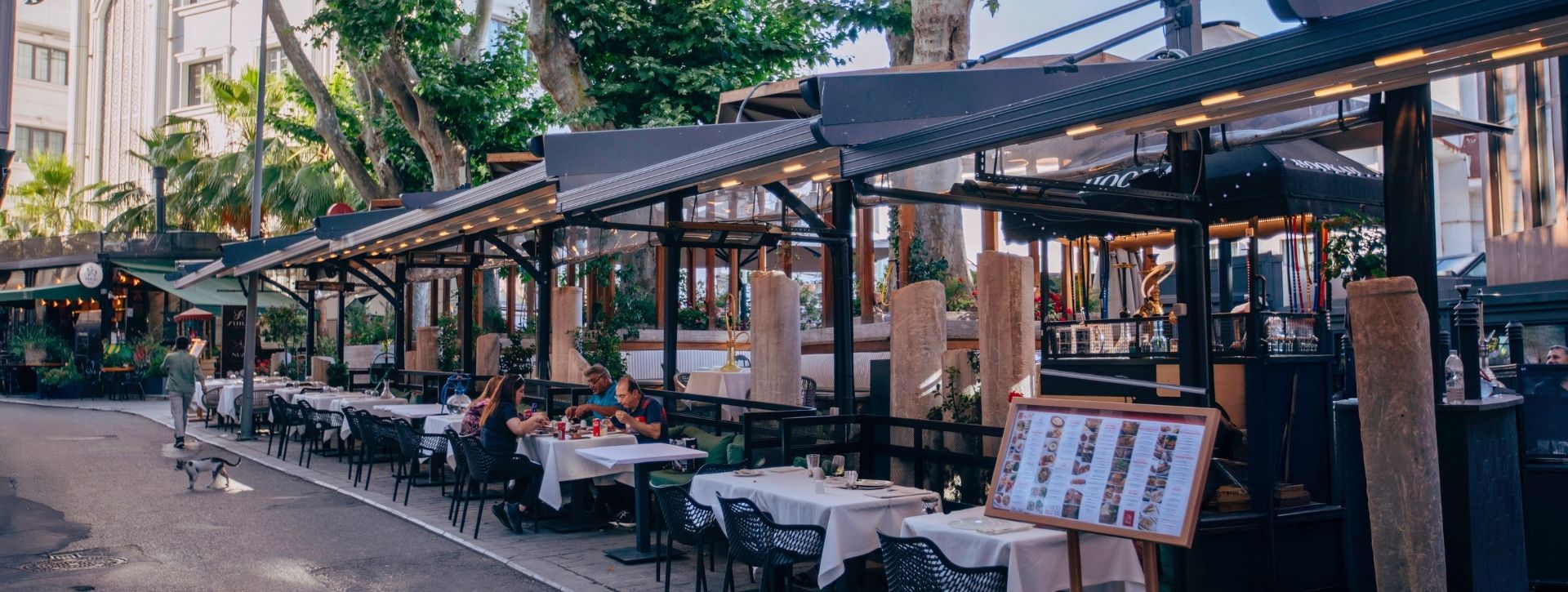 nuz restaurant garden